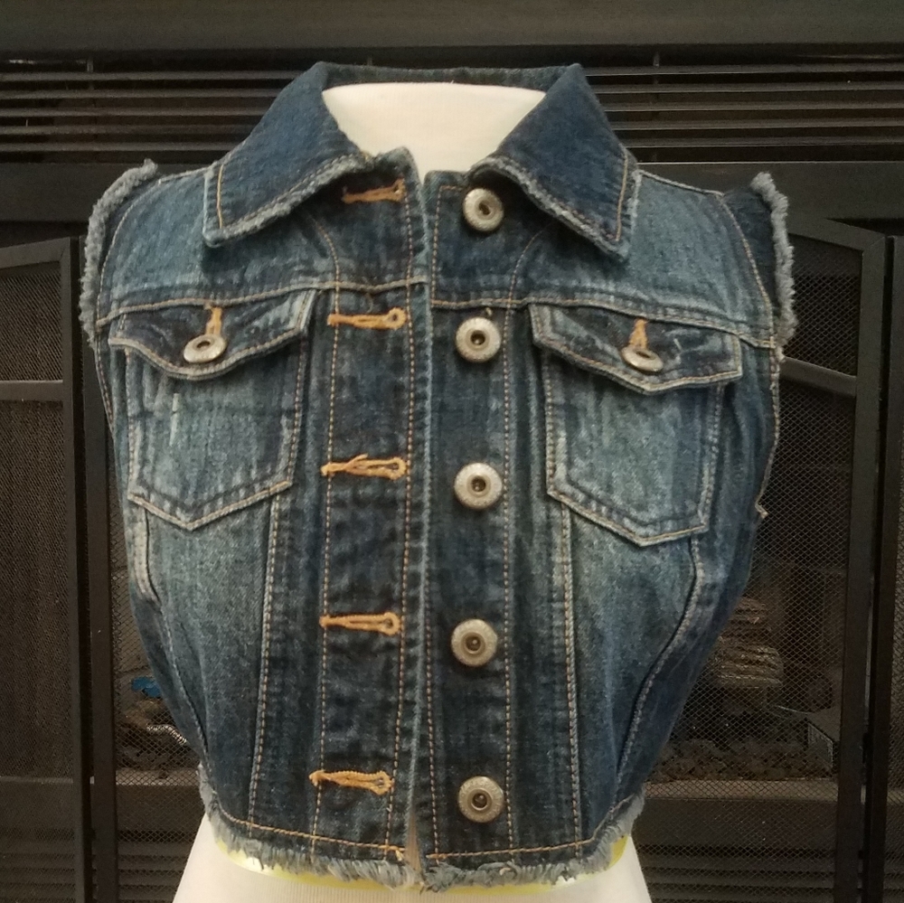 Jean cropped vest